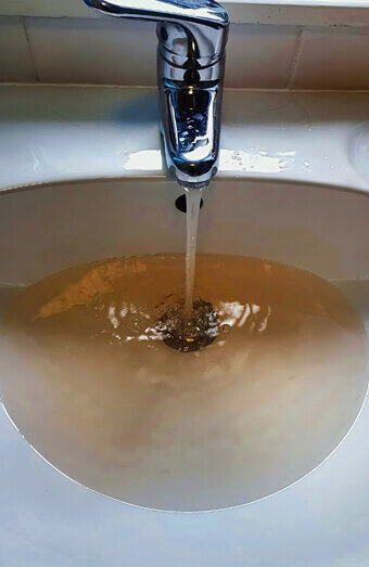 https://blockeddrainsgnangara.com.au/uploads/2025/07/blocked-sink-12726.jpg