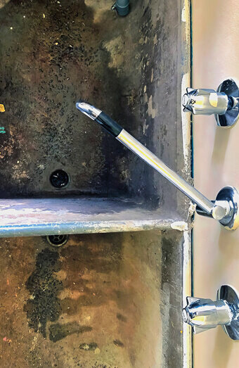 https://blockeddrainsgnangara.com.au/uploads/2025/07/blocked-sink-70468.jpg